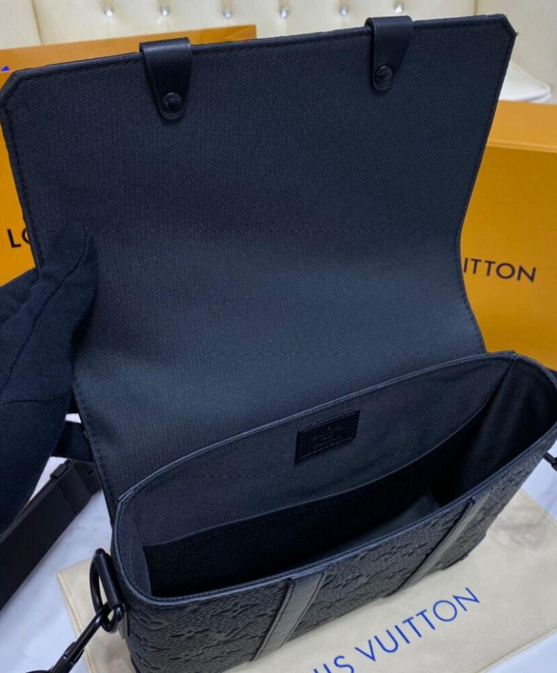 Louis Vuitton Trunk Messenger M57726 Black